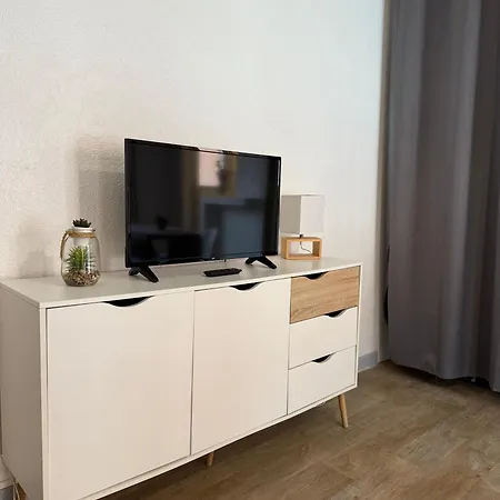 Au Coeur De Apartment